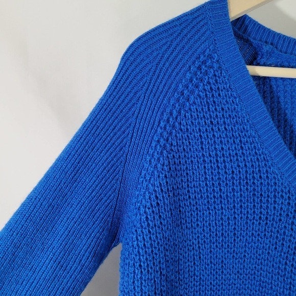 Lole Blue Wool Blend VNeck Kangaroo Pocket Sweater - Picture 5 of 12